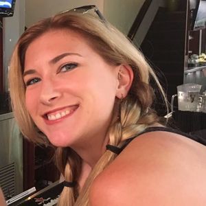 Meet your Posher, Hayli